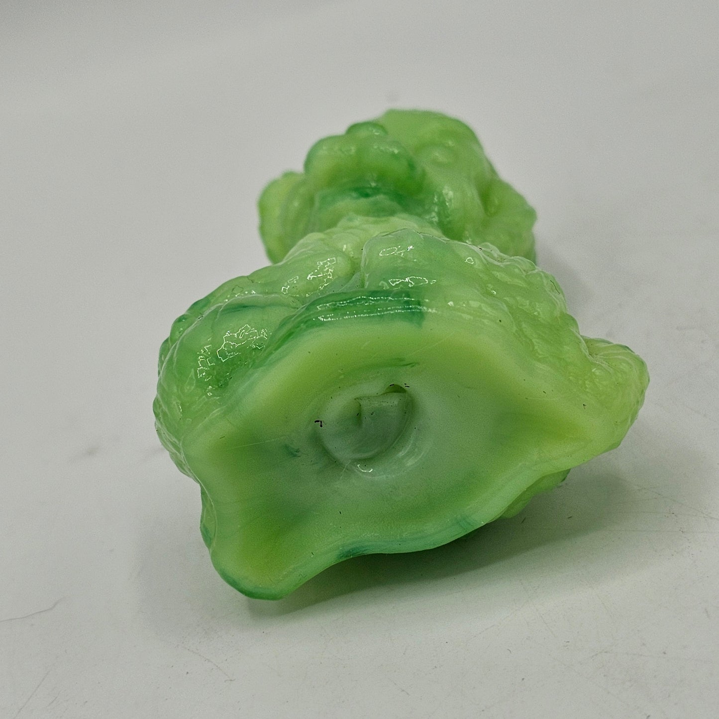 Boyd Glass Uranium Glass "Skippy" Puppy Dog (Glows)