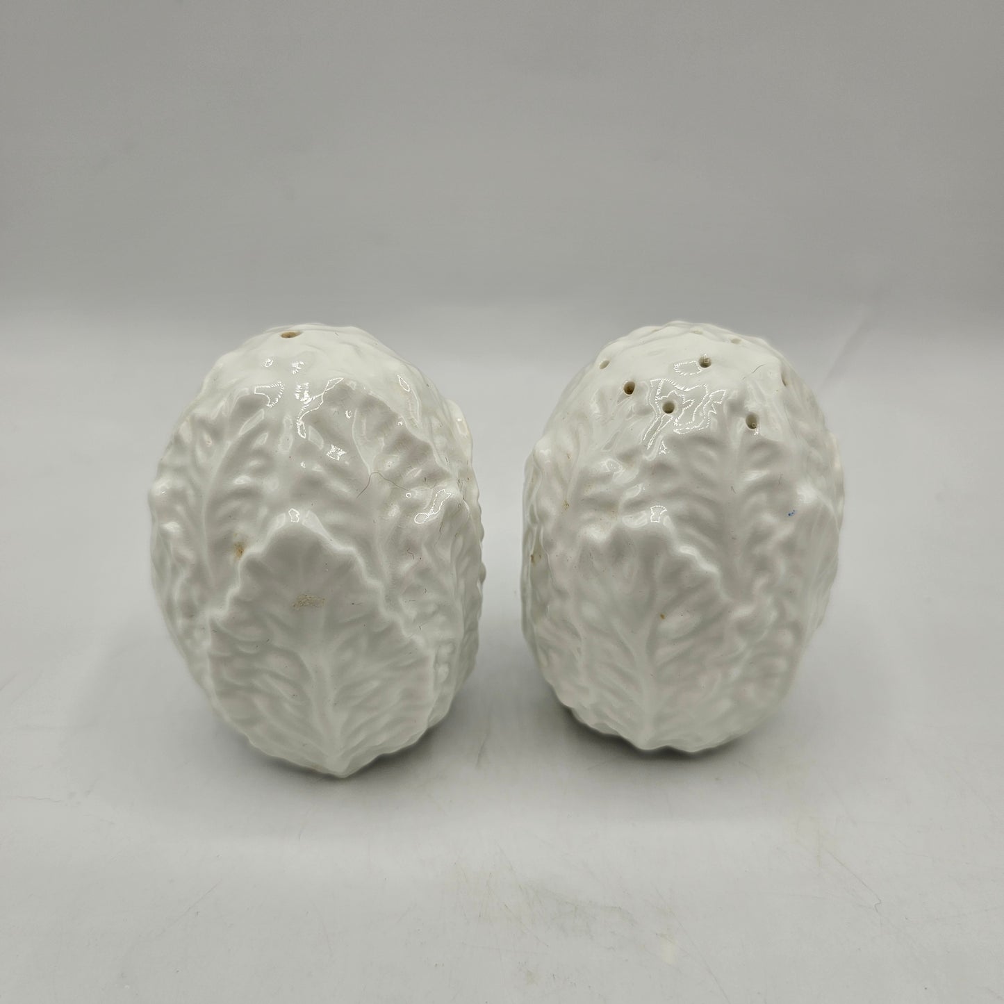 Coalport Countryware White Cabbage Salt and Pepper Shakers Bone China Made In England