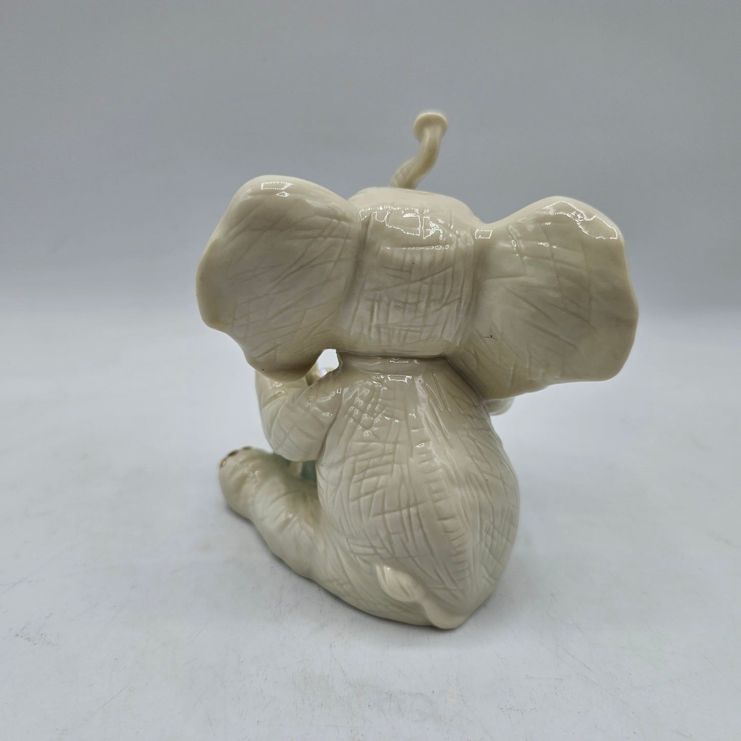 Lenox Happy Birthday Wishes Elephant January Birthstone Porcelain Figurine 4.5"