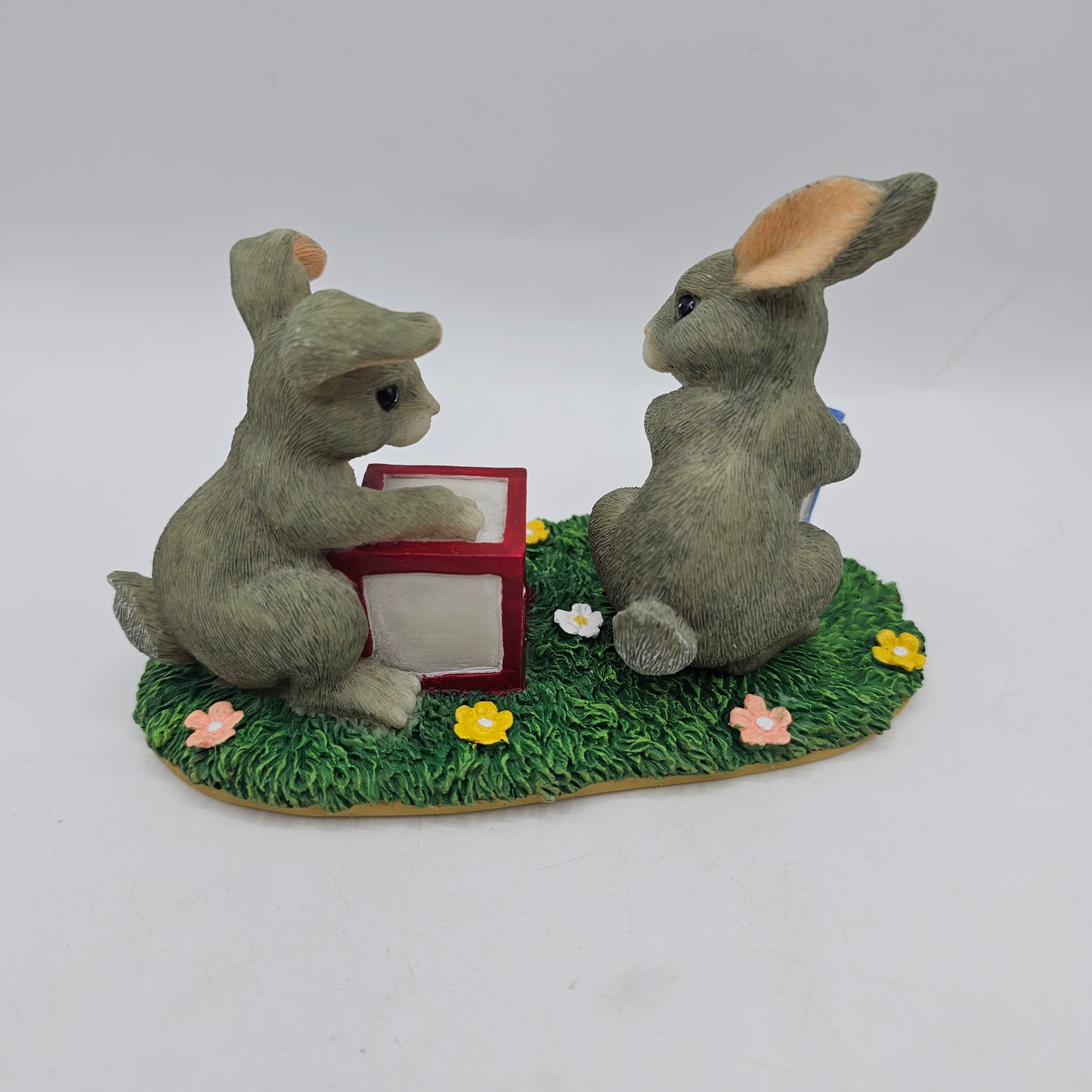 Charming Tails Bunny Figurine by Fitz & Floyd 89/703