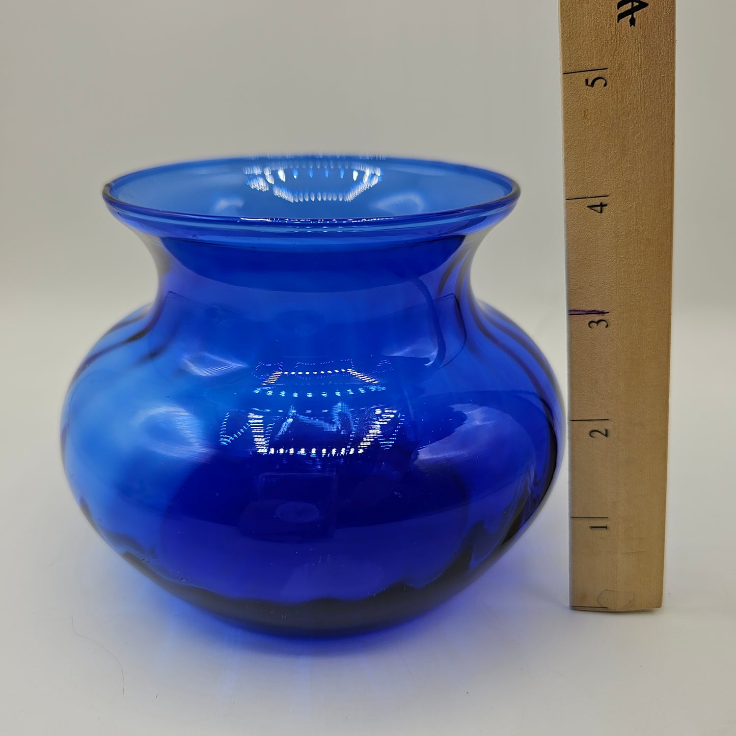 Cobalt Blue Optic Swirl Round Squatty Glass Vase
