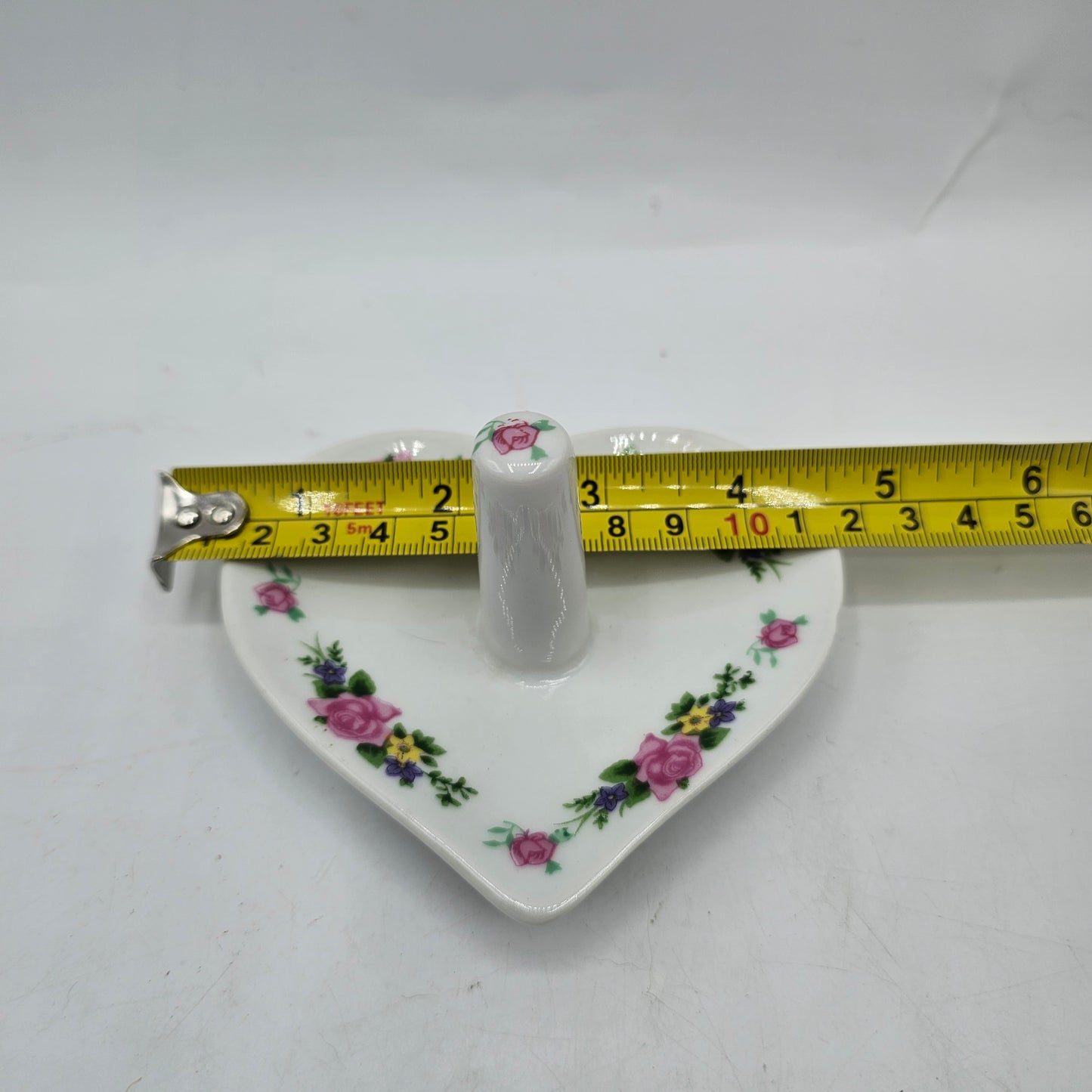 Floral Ceramic Ring Holder