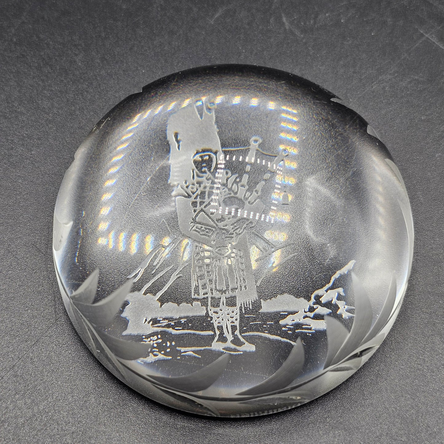 Vintage Edinburgh Crystal Scottish Bagpiper Magnifying Paperweight - Scotland 3"