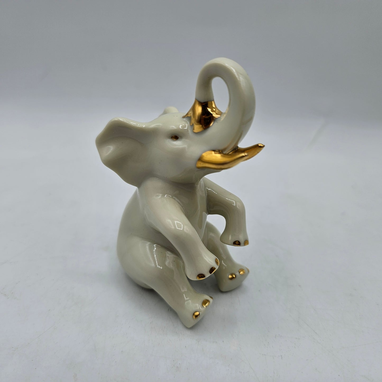 Lenox Bathing Baby Elephant Porcelain Figurine with 24K Gold Accents