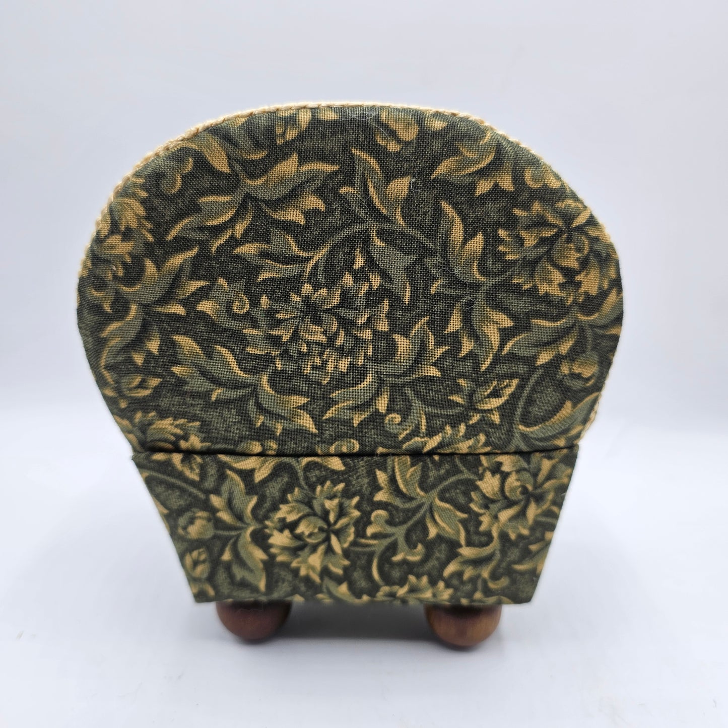 Collectible Pin Cushion - Green Armchair by Dritz (seat cushion lifts for storage)