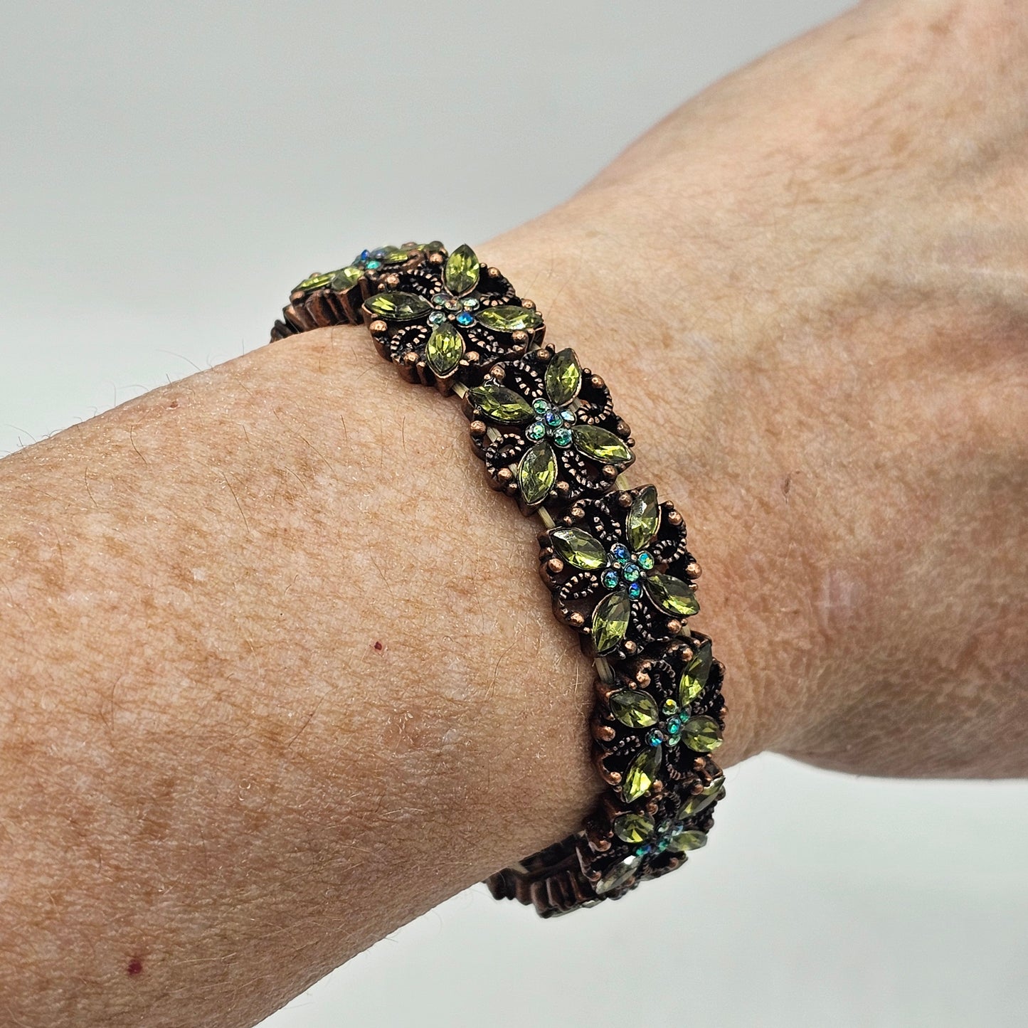 Crystal Metal Flower Elastic Bracelet