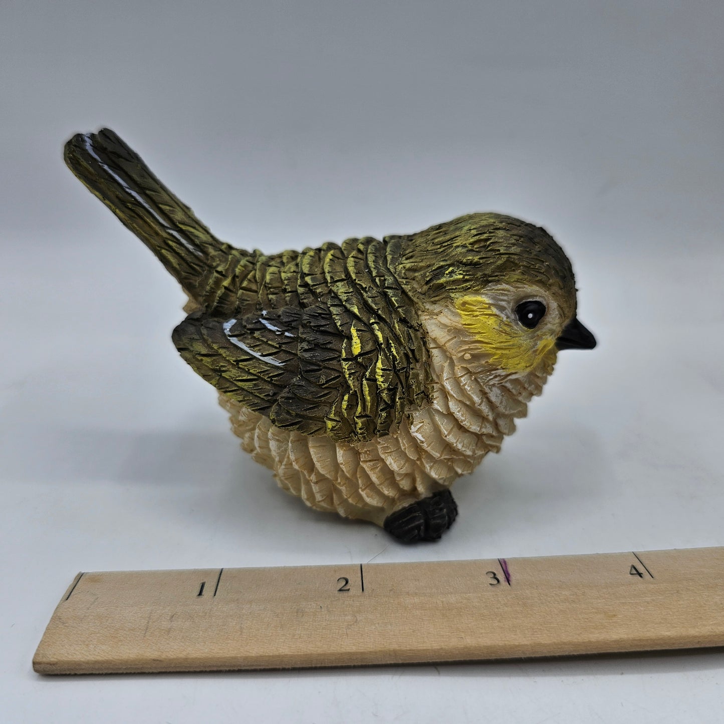 Small Green Resin Bird Figurine - Set of 2
