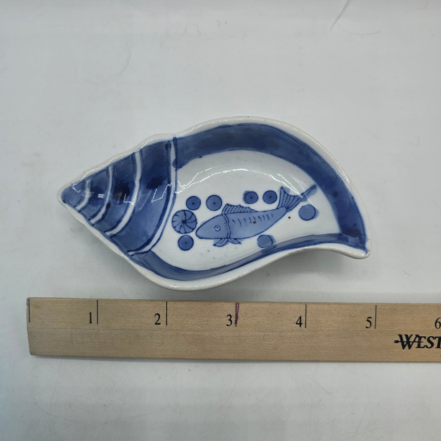 Small Blue and White Tower Shell Shaped Ceramic Trinket Dish with Fish Design