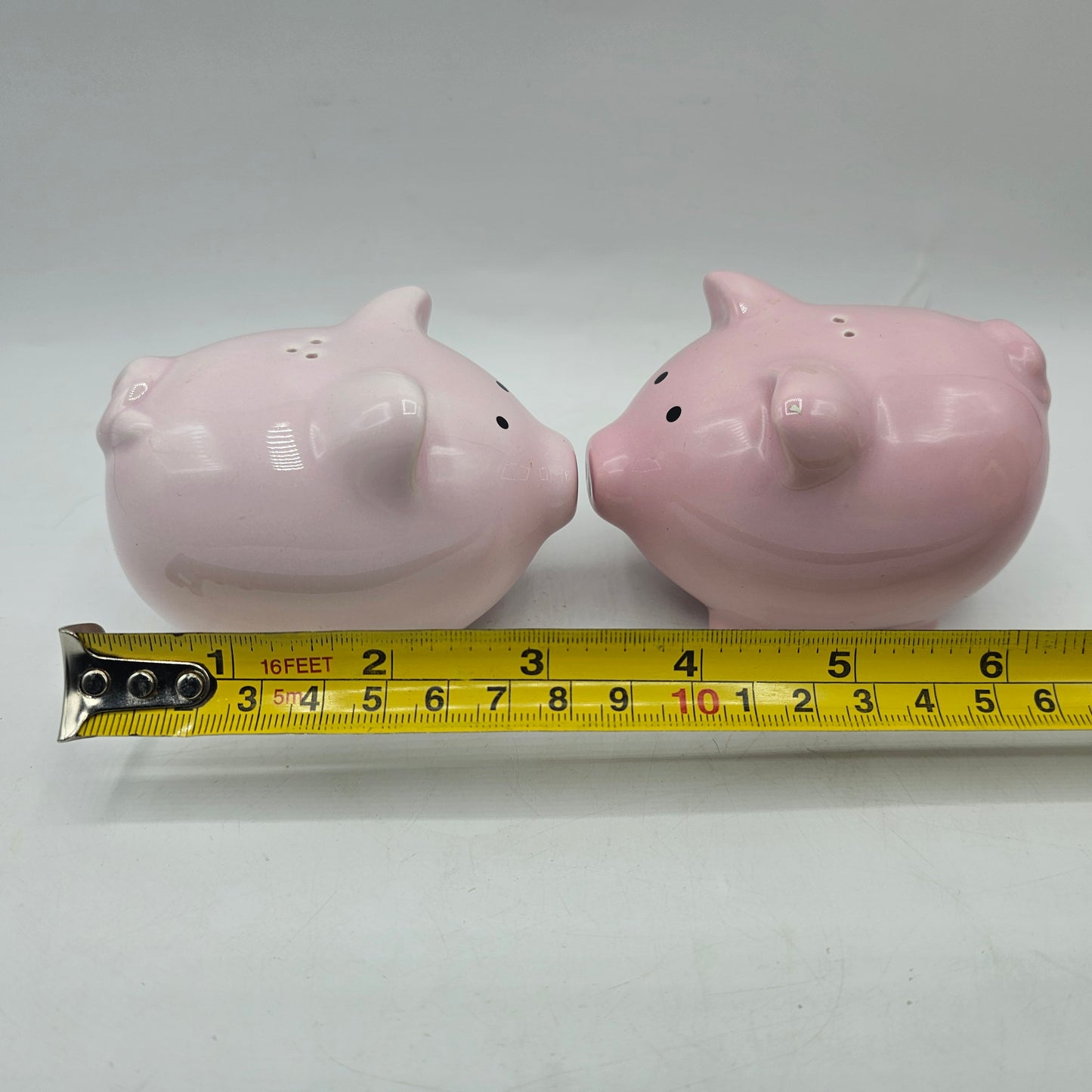 Treasure Craft Ceramic Pink Pig Salt and Pepper Shaker Set