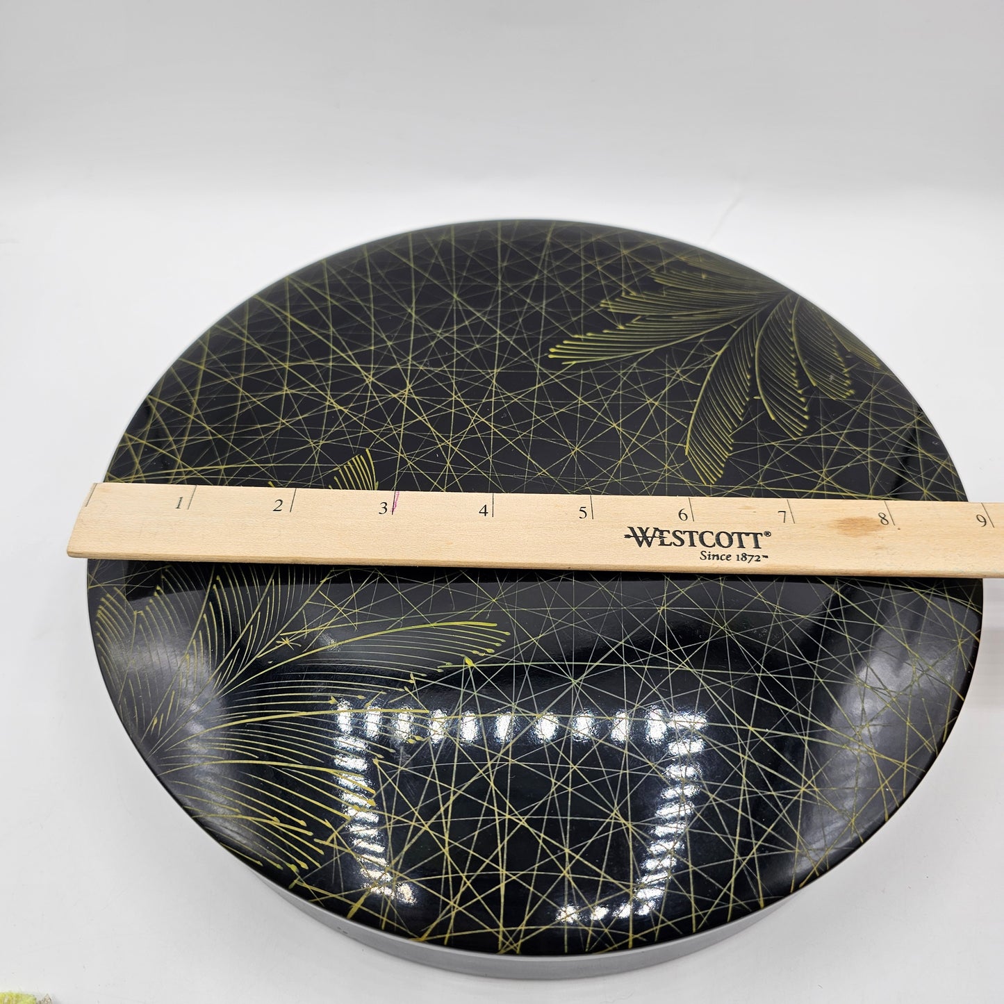 Black Asian Lacquerware Lidded Candy Dish with Clear Decorative Plastic Inserts