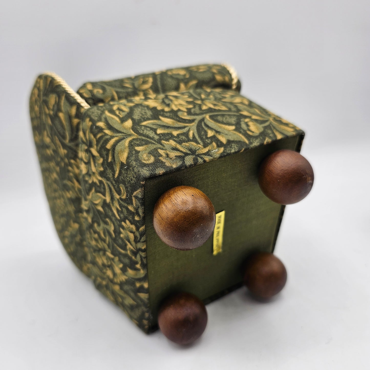 Collectible Pin Cushion - Green Armchair by Dritz (seat cushion lifts for storage)