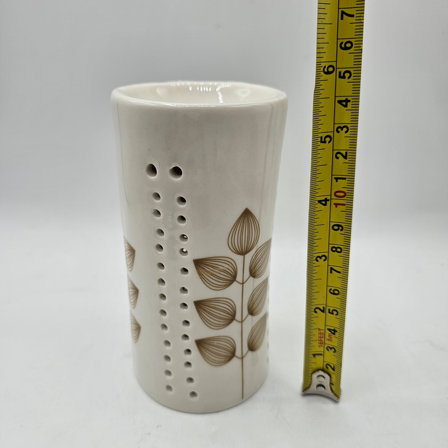 Ceramic Wax Warmer with Mid Century Modern Leaf Design