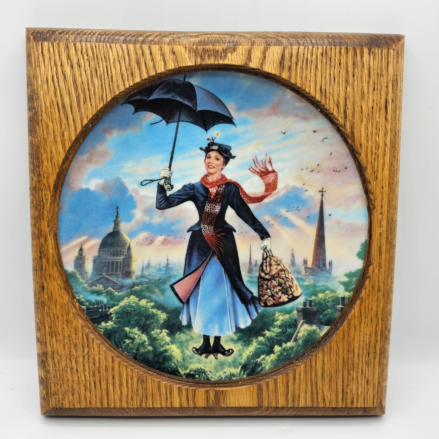 Julie Andrews as Mary Poppins Collector Plate in Square Wooden Plate Frame 9.5" x 10.5"