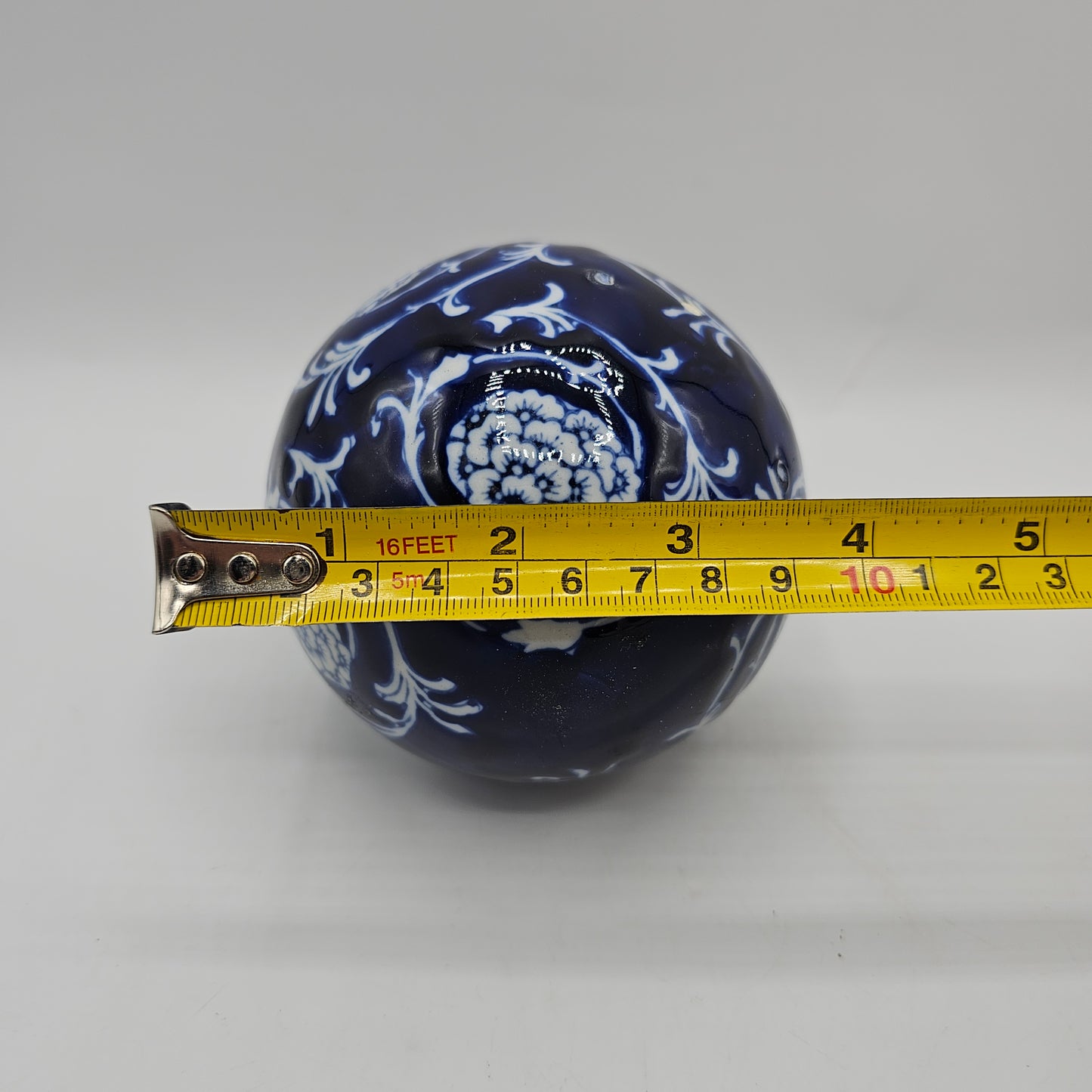 Blue and White Ceramic Reproduction Carpet Ball 4"