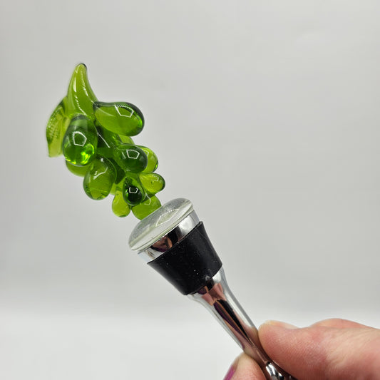 Green Glass Grapes Wine Bottle Stopper