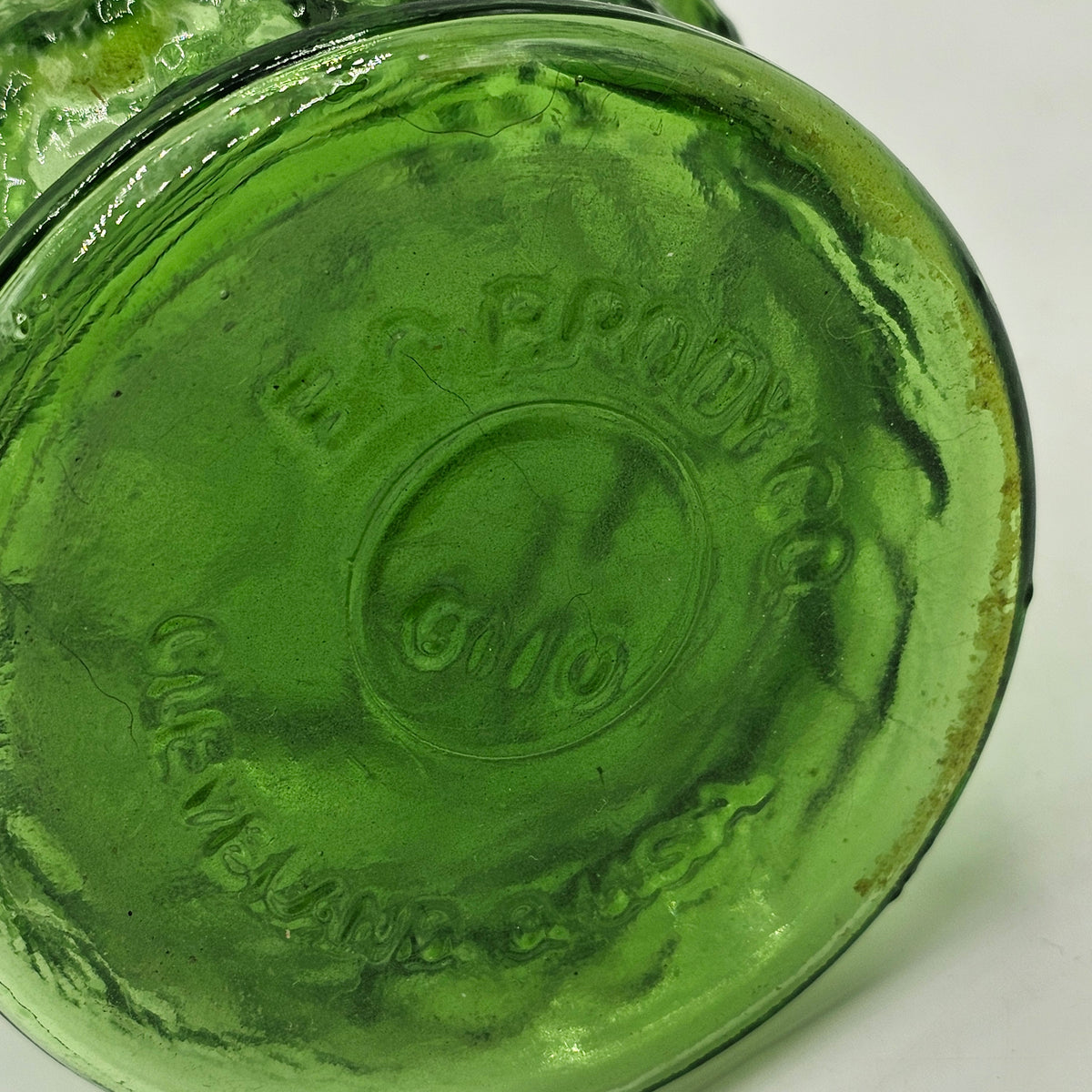Vintage EO Brody Emerald Green Lido Milano Crinkle Glass Vase