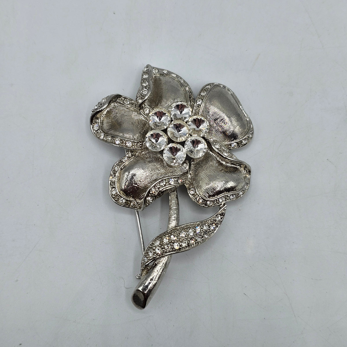 Silver Tone Flower Pin Brooch with Diamond Crystals