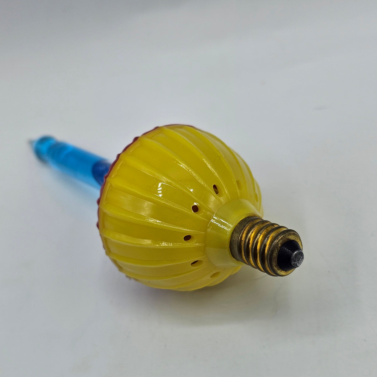 Vintage C7 Blue Bubble Light Bulb - tested and working