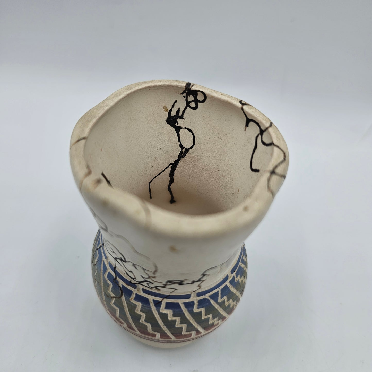 Navajo Native American Horsehair Pottery Vase / Toothpick Holder by Tannia Neal
