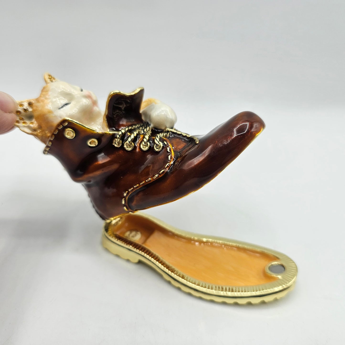 Sleepy Cat in Brown Boot Hinged Trinket Box by Keren Kopal, Limited Edition in Original Box