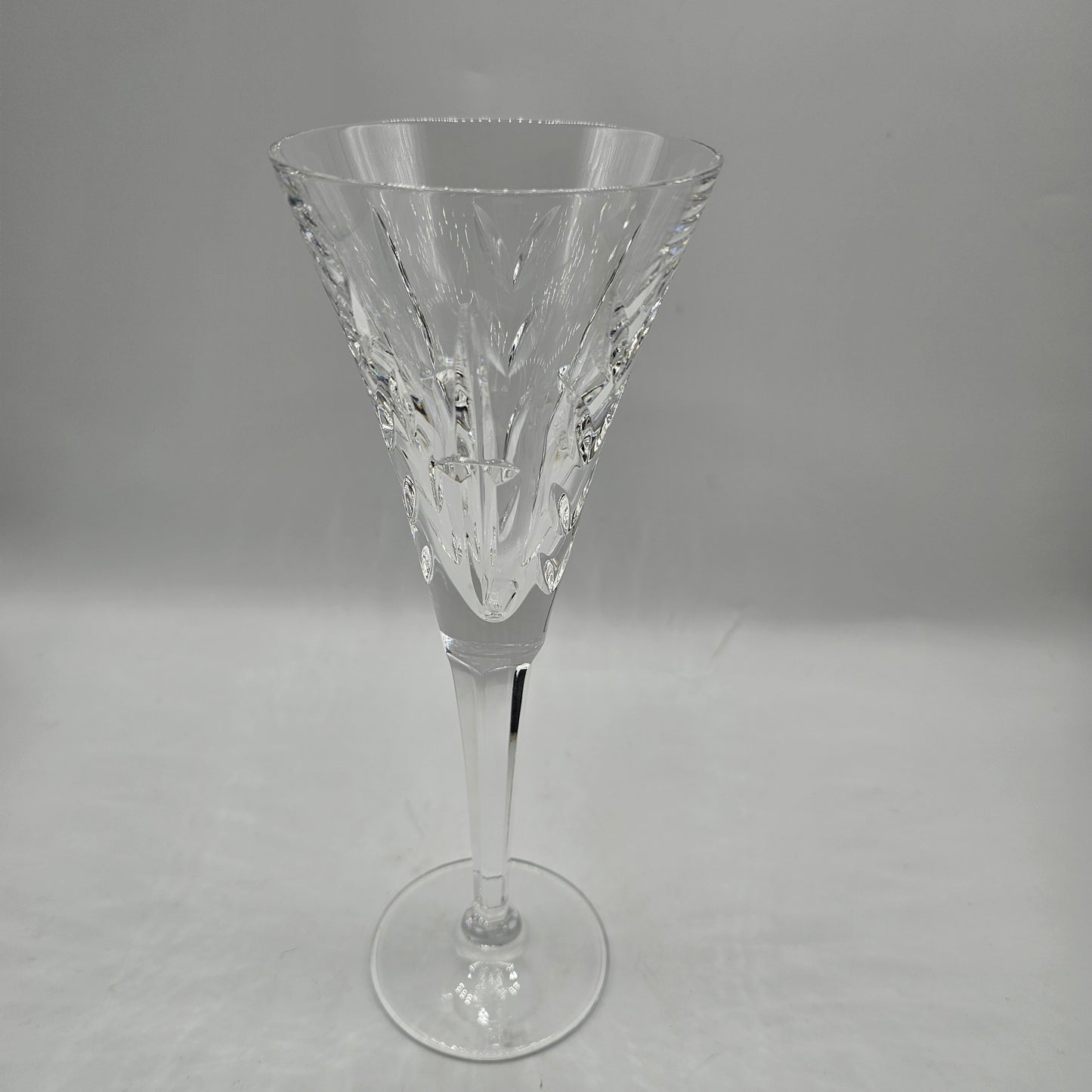Waterford Crystal Champagne Flute America's Heritage Collection "Lincoln" 9-1/4" - Etched Signature (perfect condition)