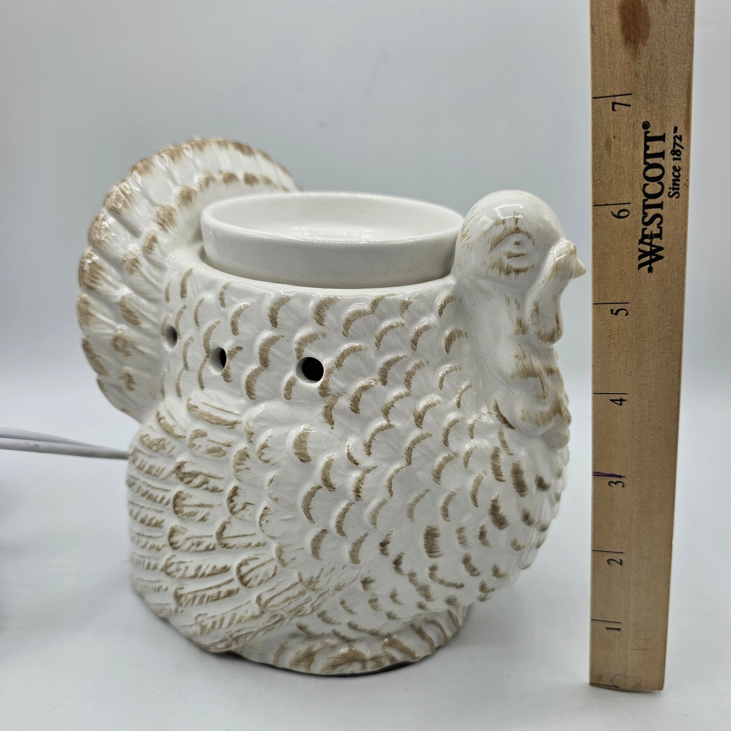 Scentsy White Ceramic Light Up Tom Turkey Wax Warmer with Tray