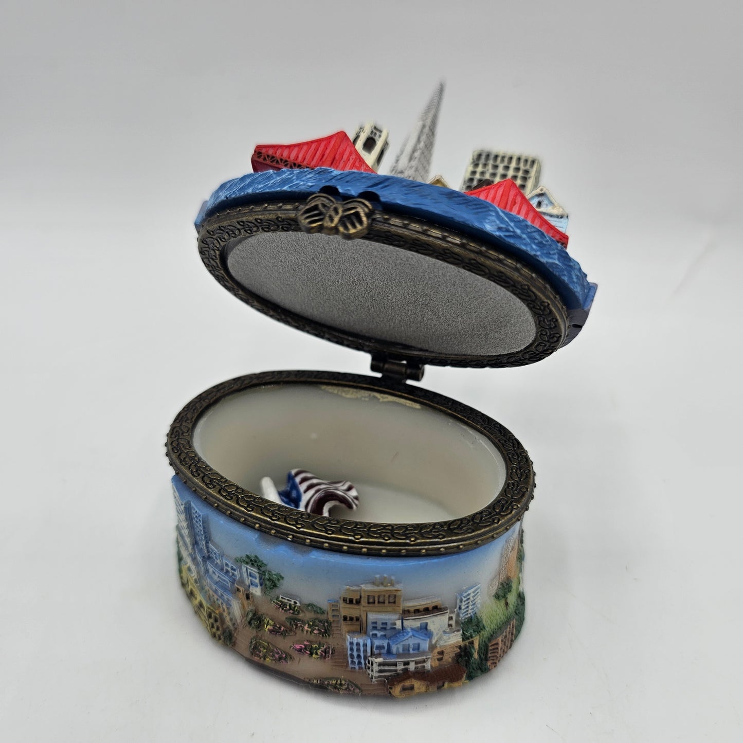 San Francisco Themed Resin Trinket Box with Flag Charm
