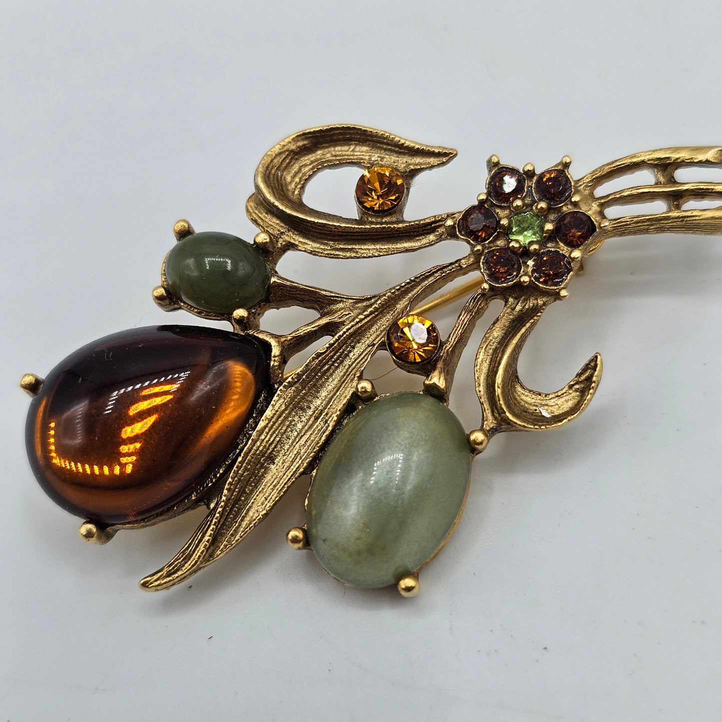 Vintage Gold Tone Flower Bouquet Brooch with Amber Jade Glass Cabochons and Crystal Rhinestones - Pin Back