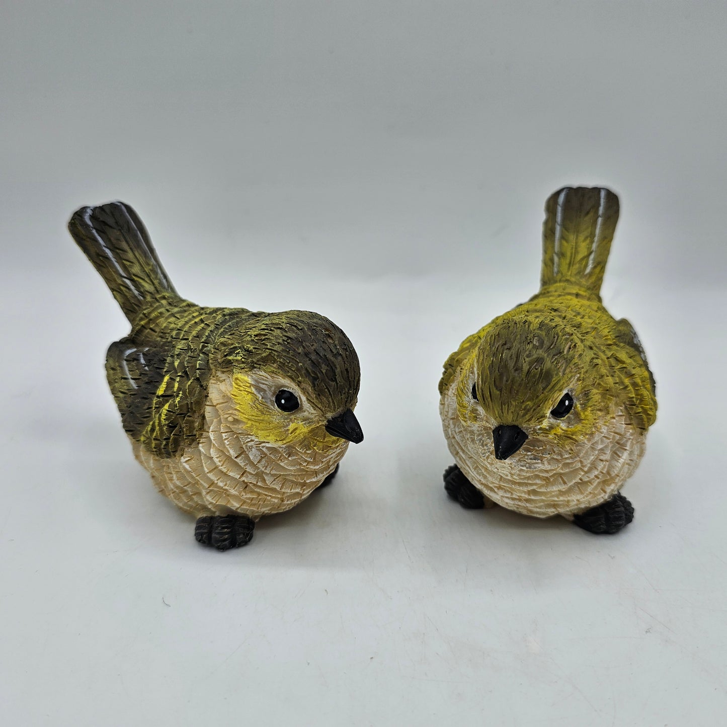 Small Green Resin Bird Figurine - Set of 2