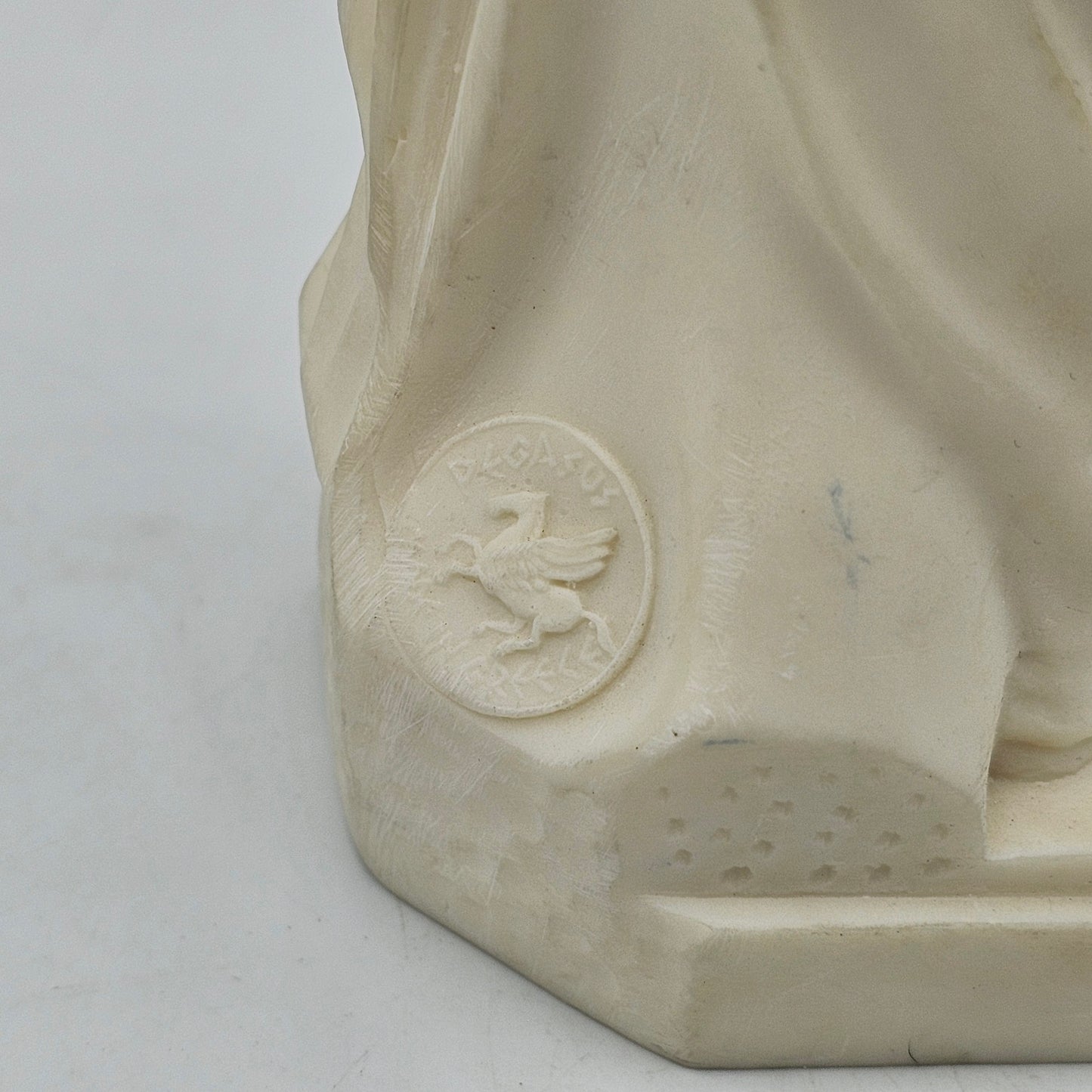 Small Stone Statue of Venus de Milo (Aphrodite)