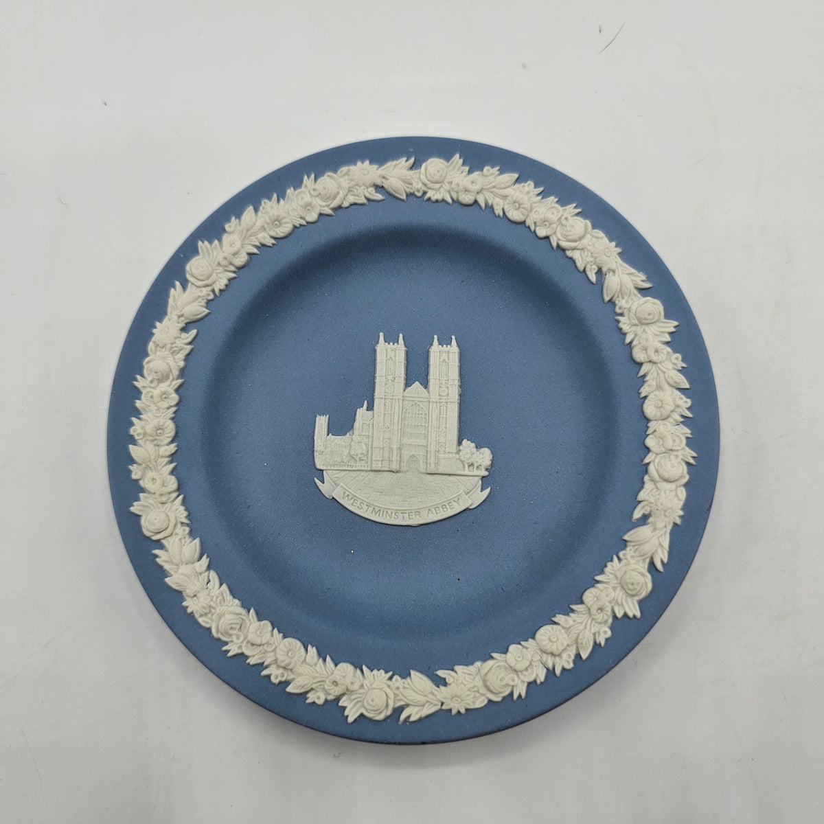 Wedgwood Blue Jasperware Round Trinket or Pin Tray in Original Box - Westminster Abbey