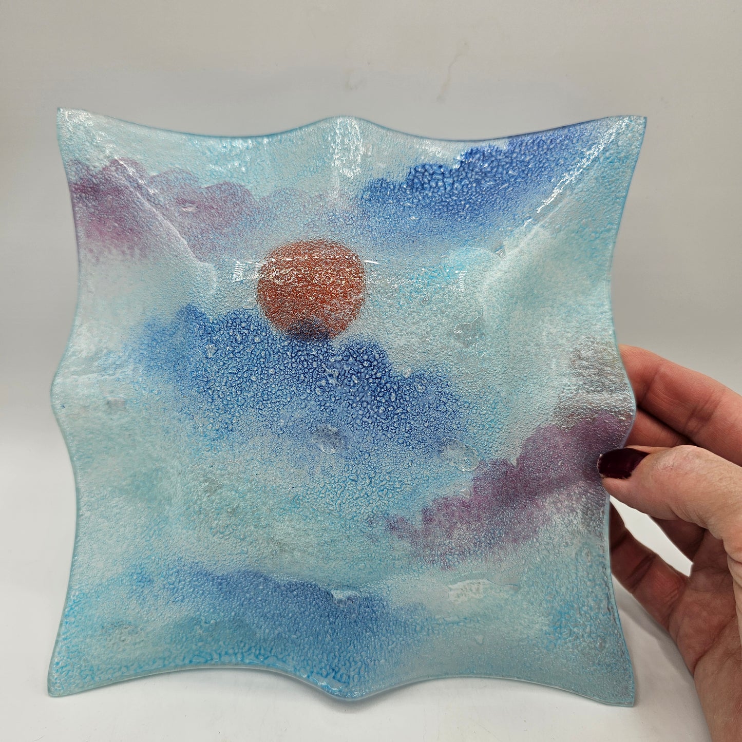 Italian Fused Art Glass Plate Featuring a Seagull and a Sun over the sea.