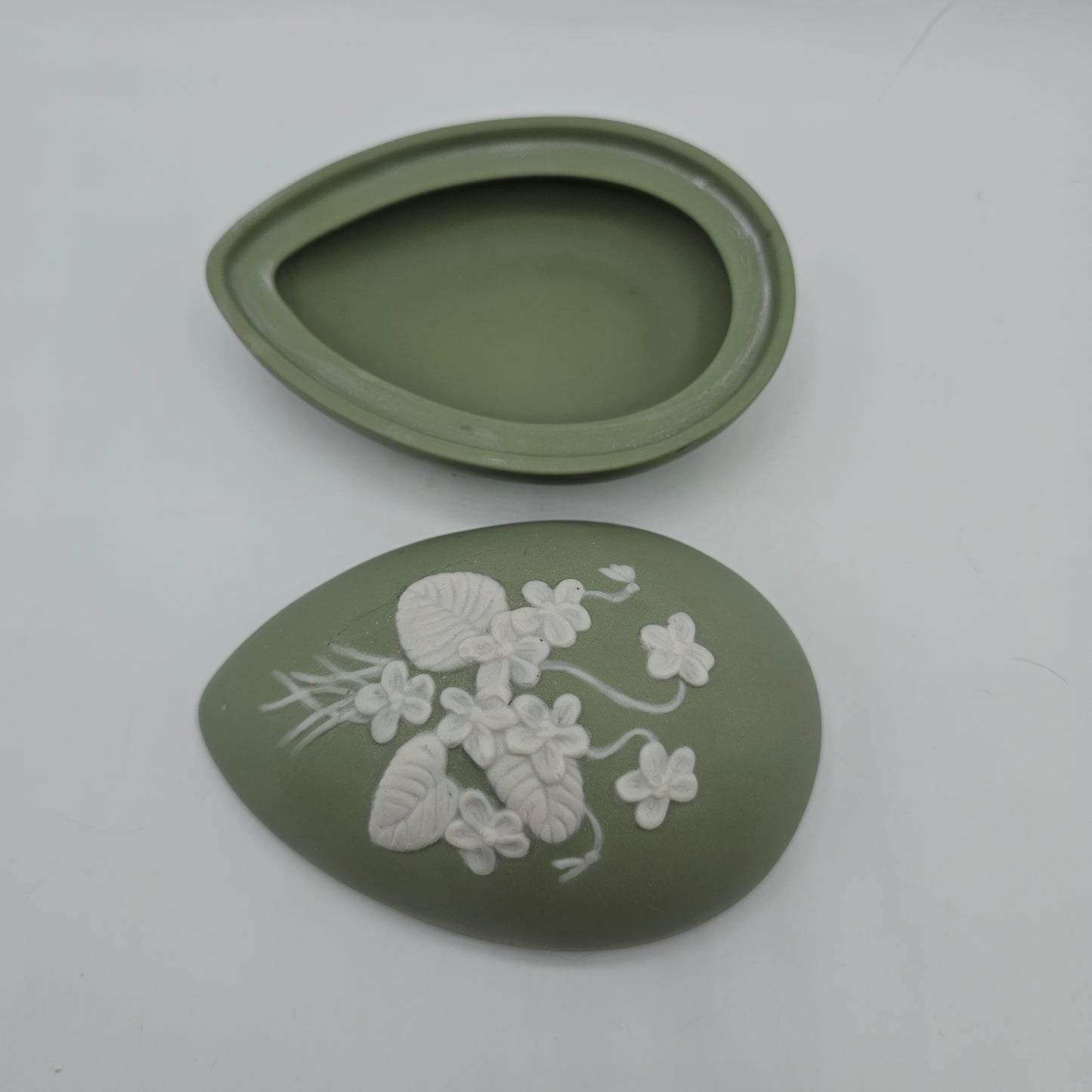 1975 Bell Ceramics Egg Trinket Box - Hand Painted Mold in Wedgewood Jasperware Style