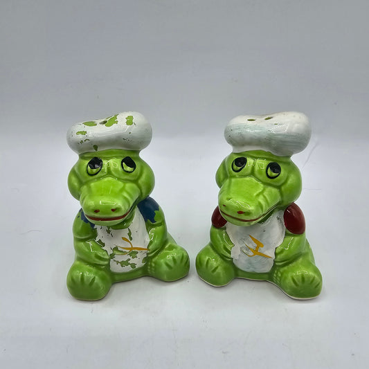 Crocodile / Alligator Green Cold Painted Ceramic Salt and Pepper Shakers