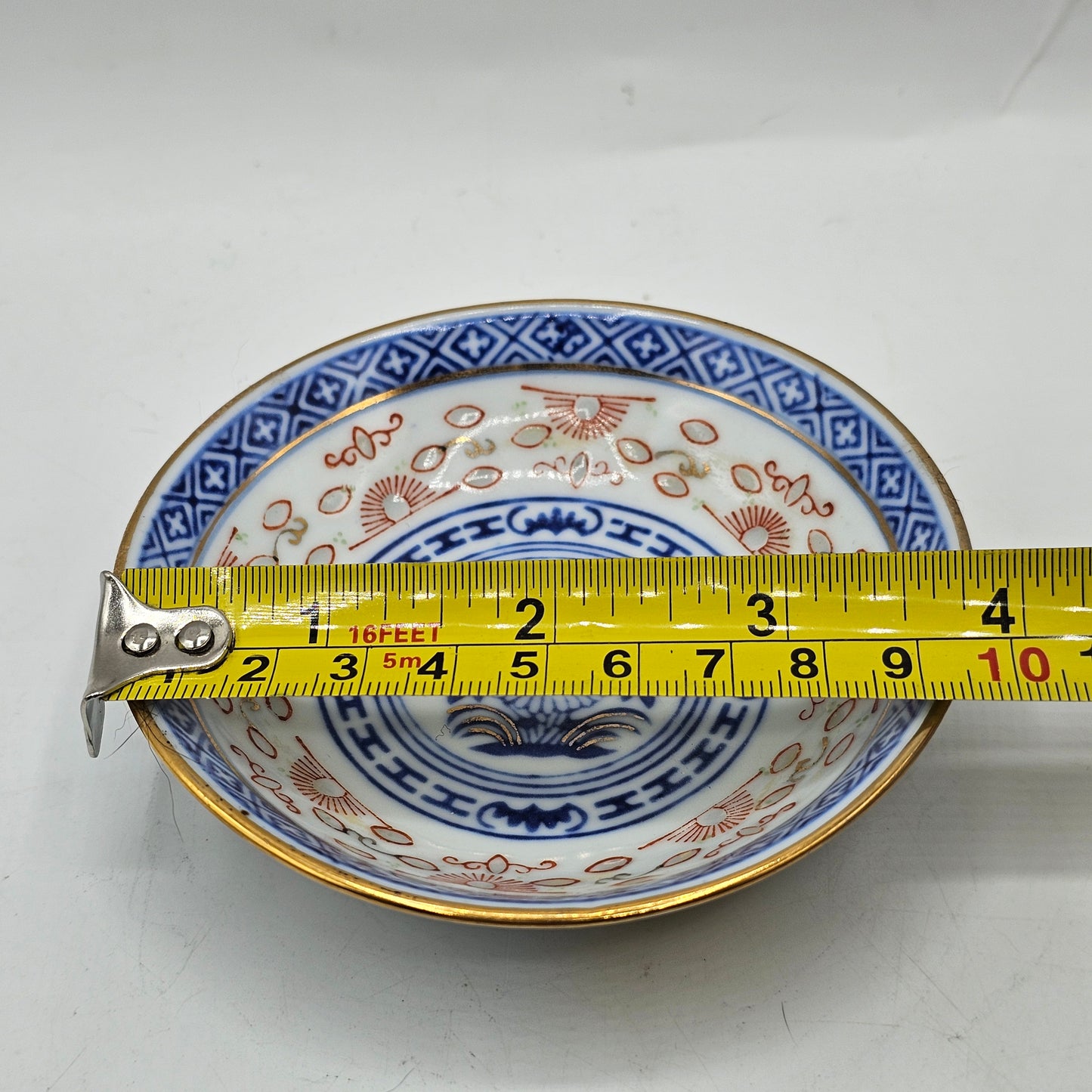 Blue, White and Red Painted Rice Grain Sauce Bowl