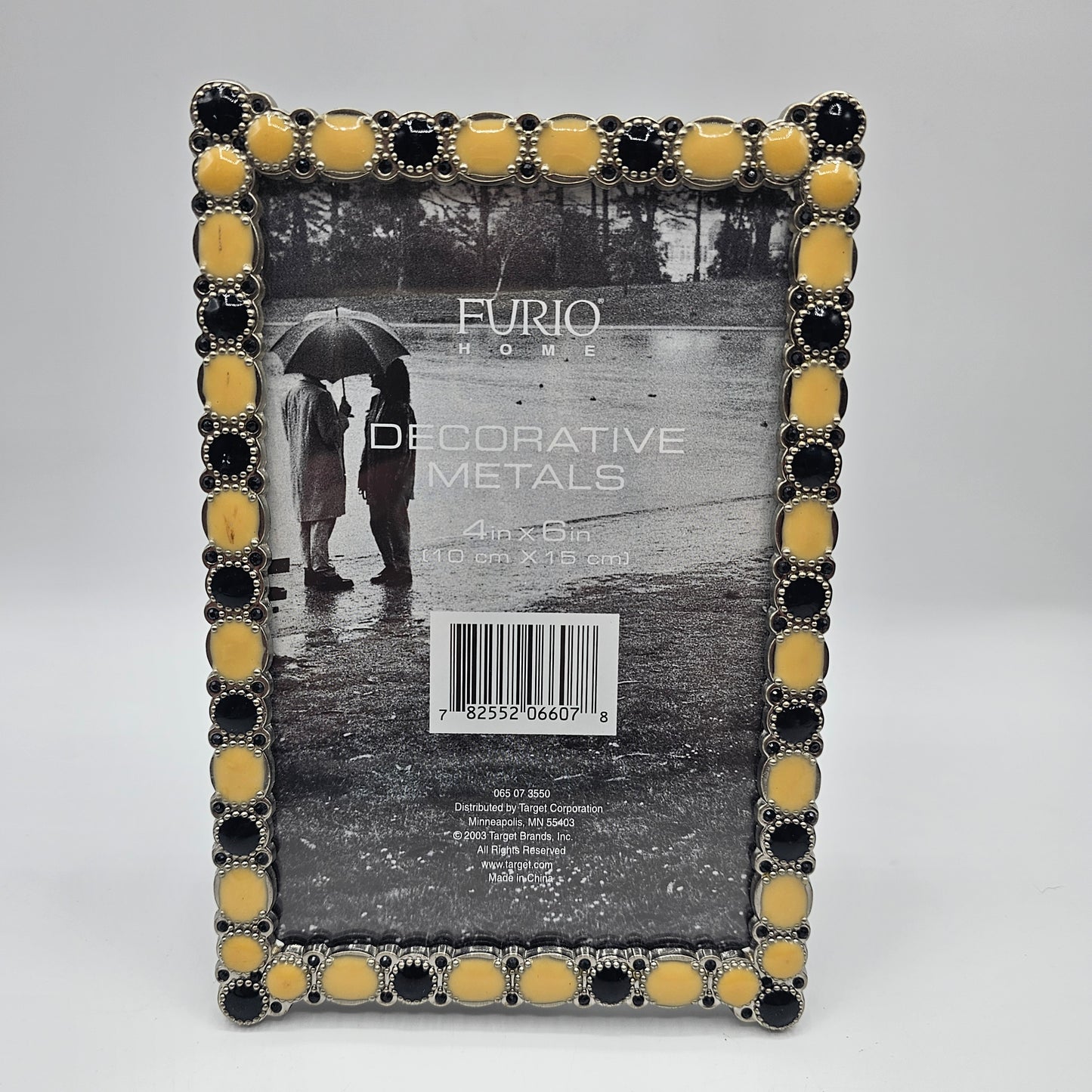 Fancy Picture Frame for 4" x 6" Picture - by Furio