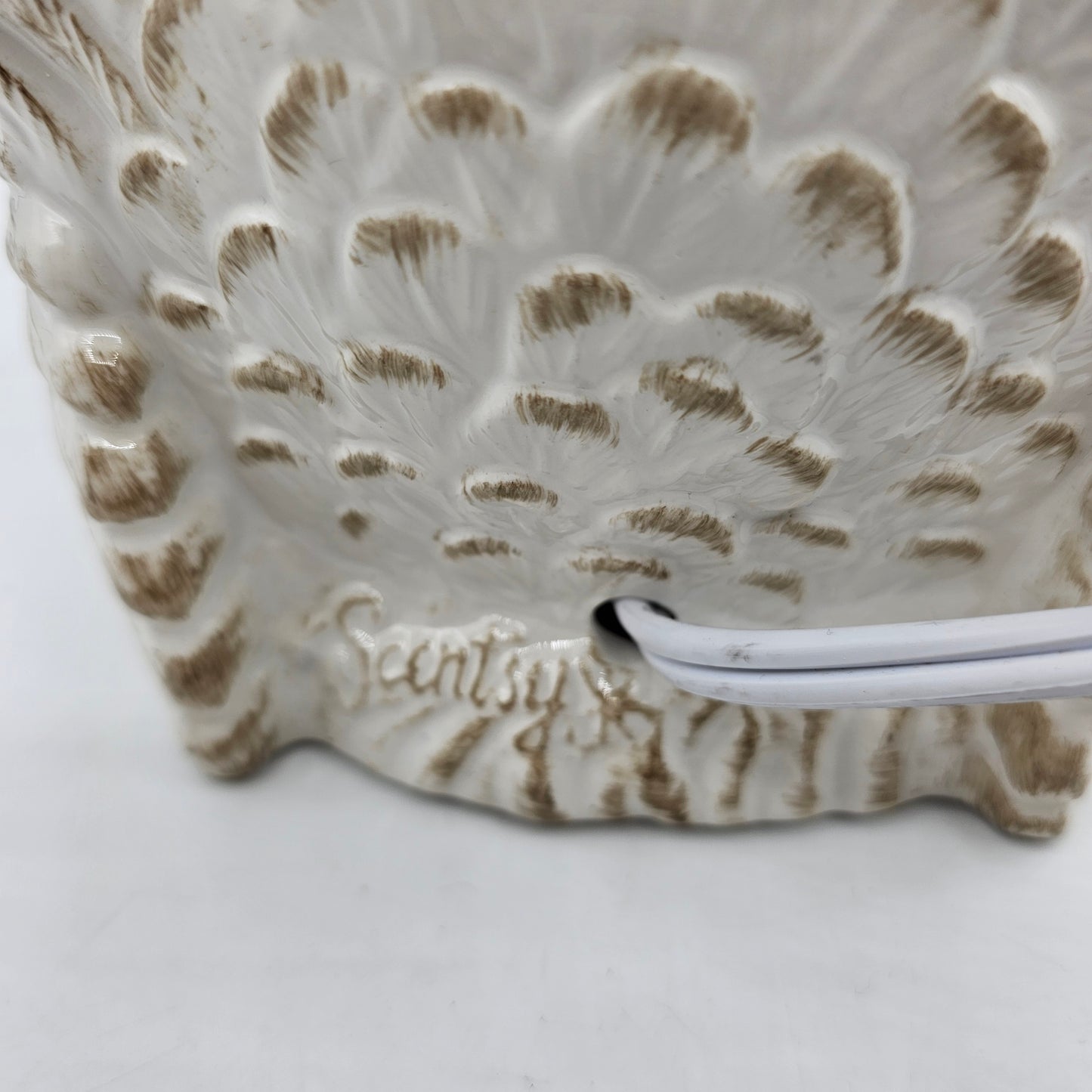 Scentsy White Ceramic Light Up Tom Turkey Wax Warmer with Tray