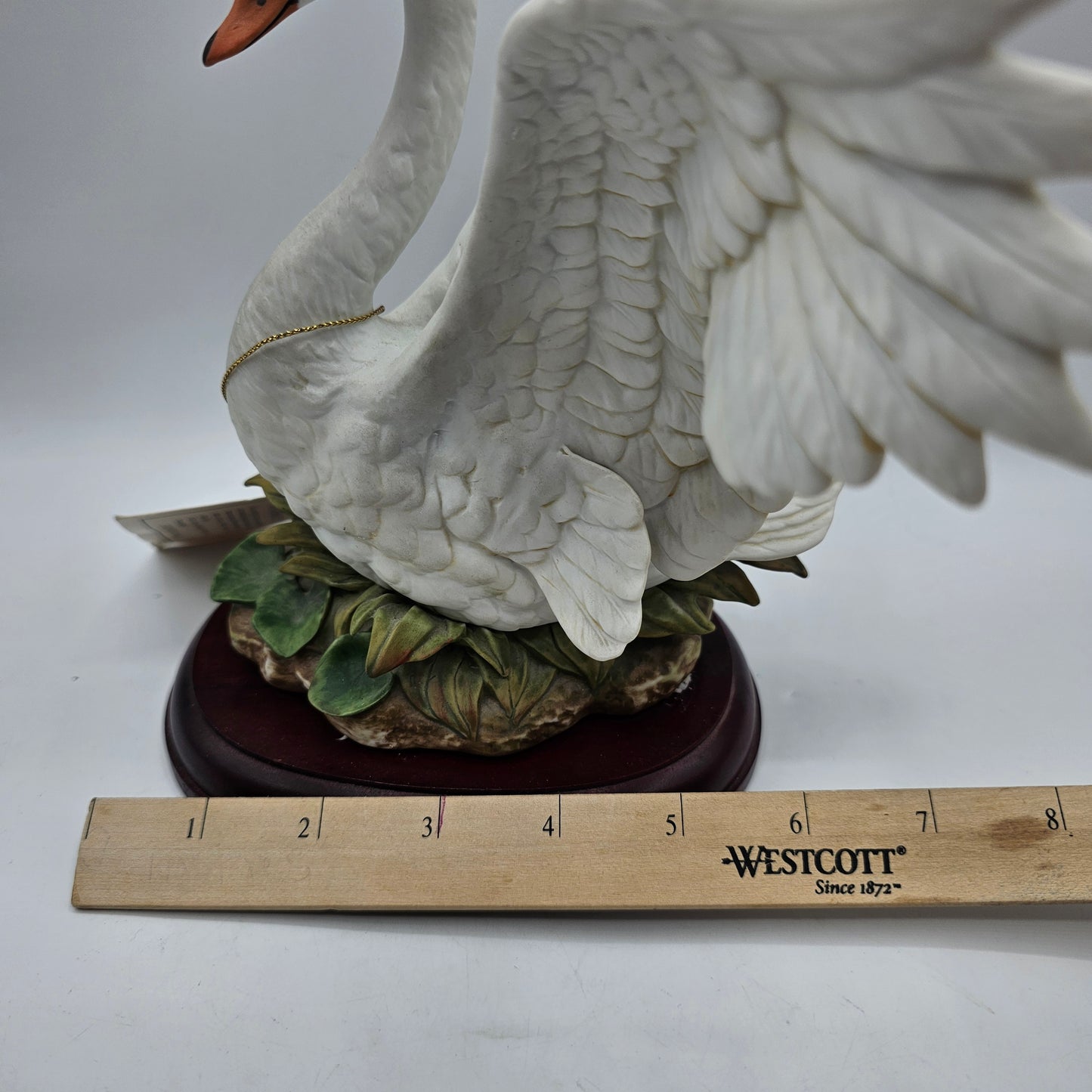 Porcelain Swan Figurine on Wooden Base by Homco Masterpiece 1987