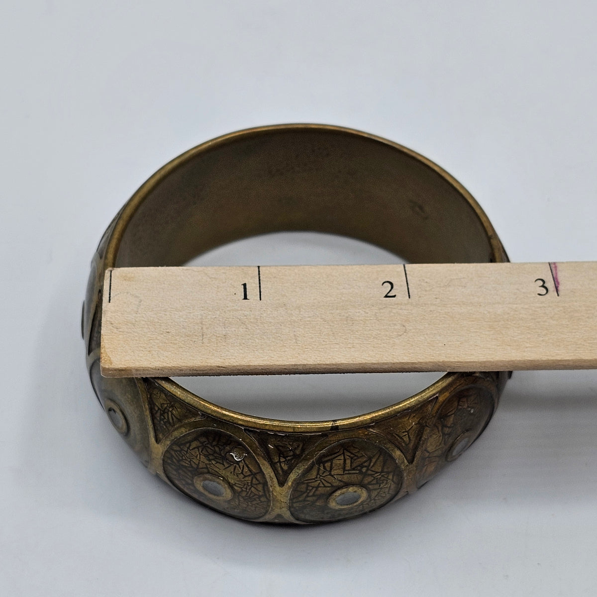 Brass Tone Chunky Bangle Bracelet with Inlaid Circles