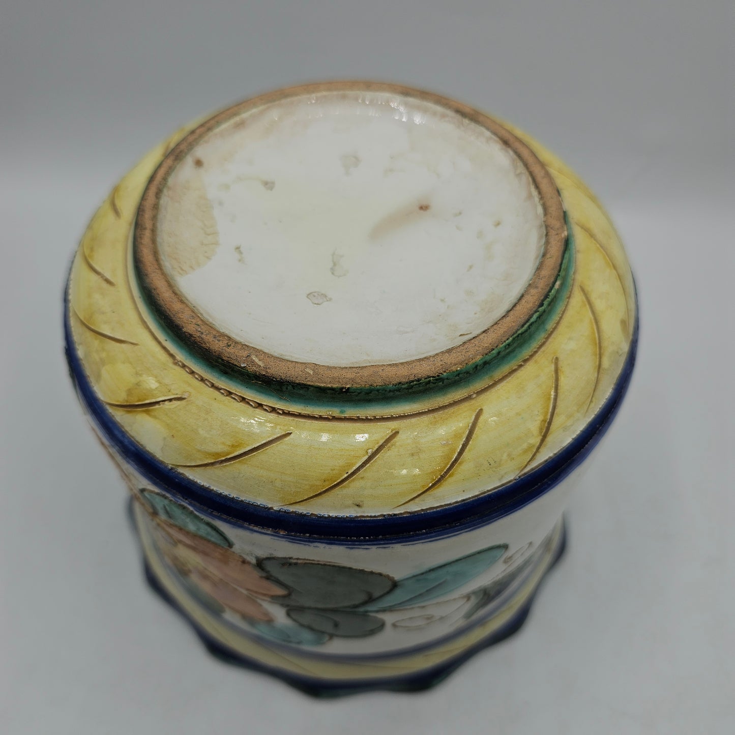 Italian Hand Painted Majolica Style Ceramic Floral Planter with Sgraffito Detail