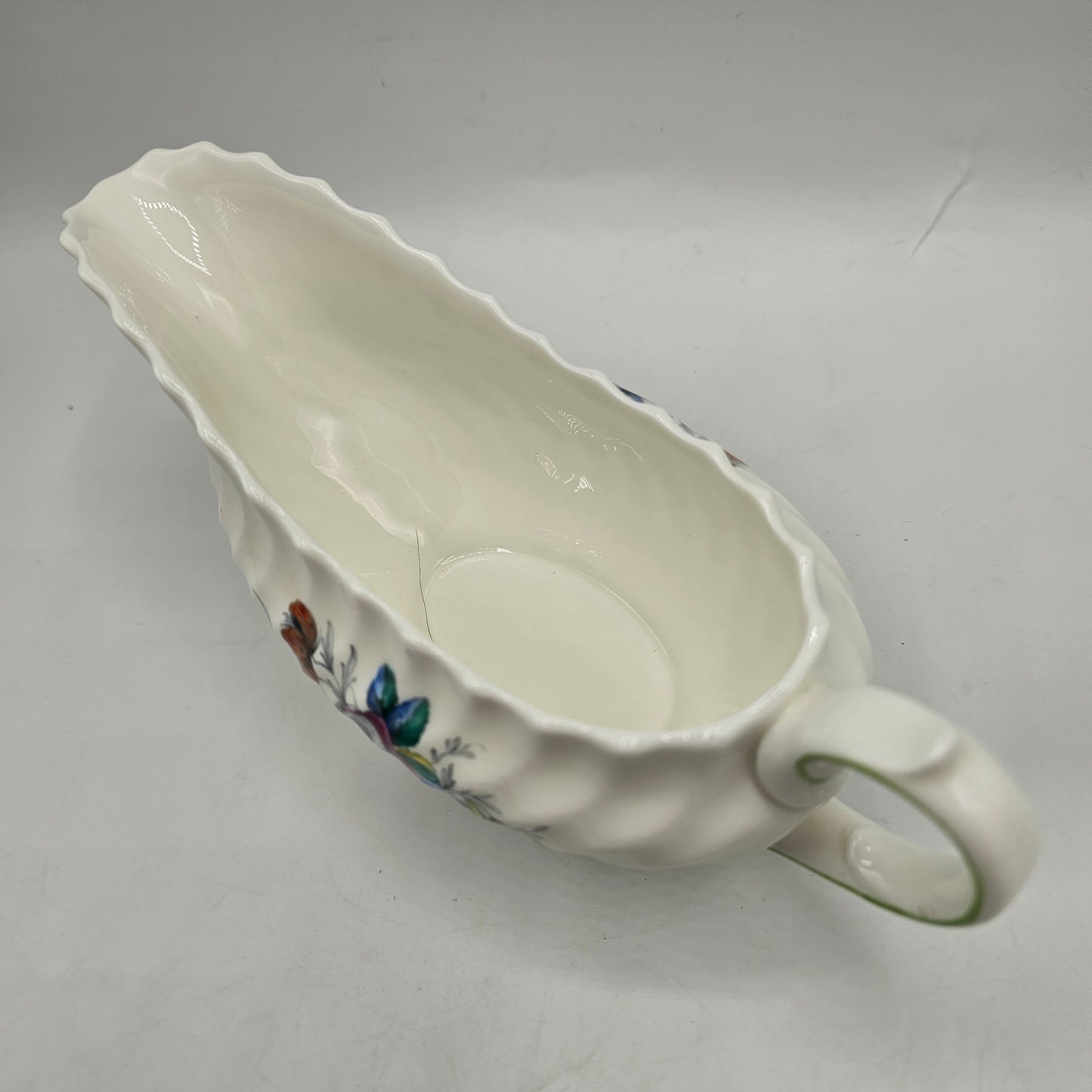 Royal Doulton The Chelsea Rose Bone China Rippled Gravy Boat with Floral Transferware Design