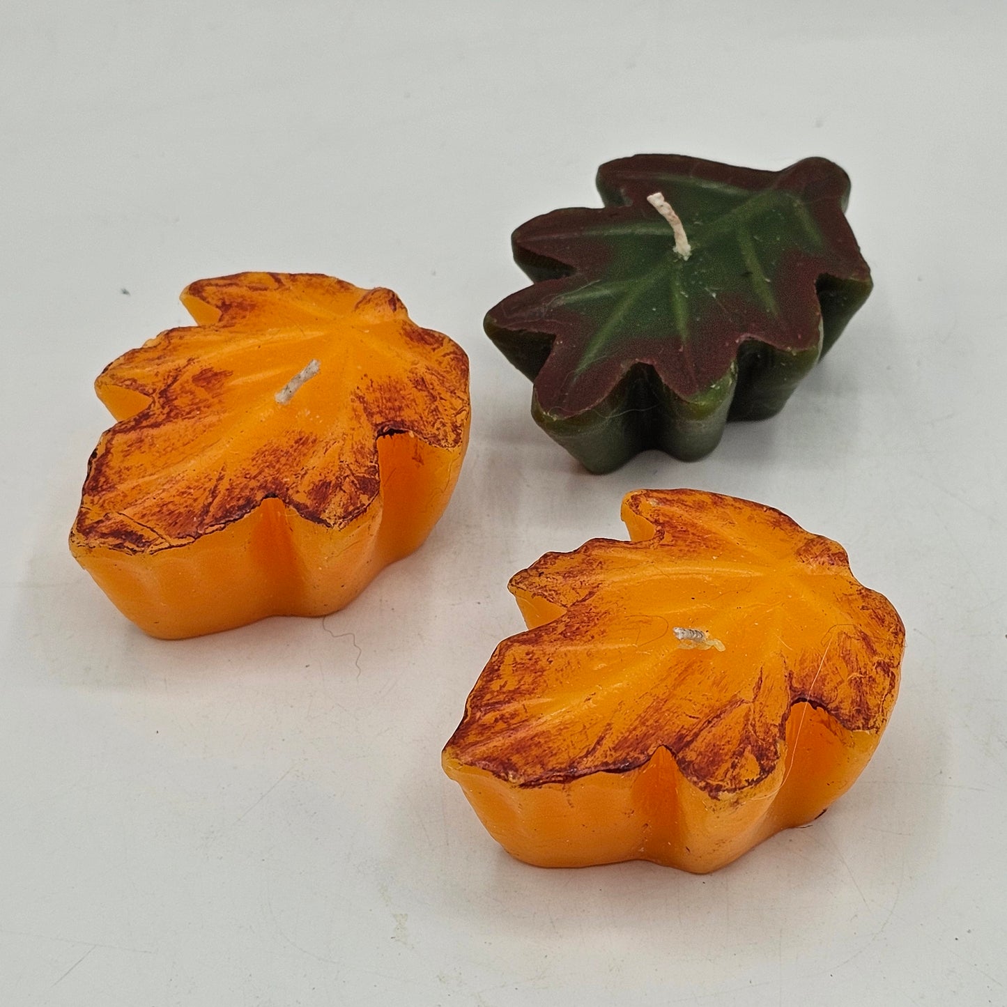 Leaf Shaped Wax Floating Candles - Set of 3