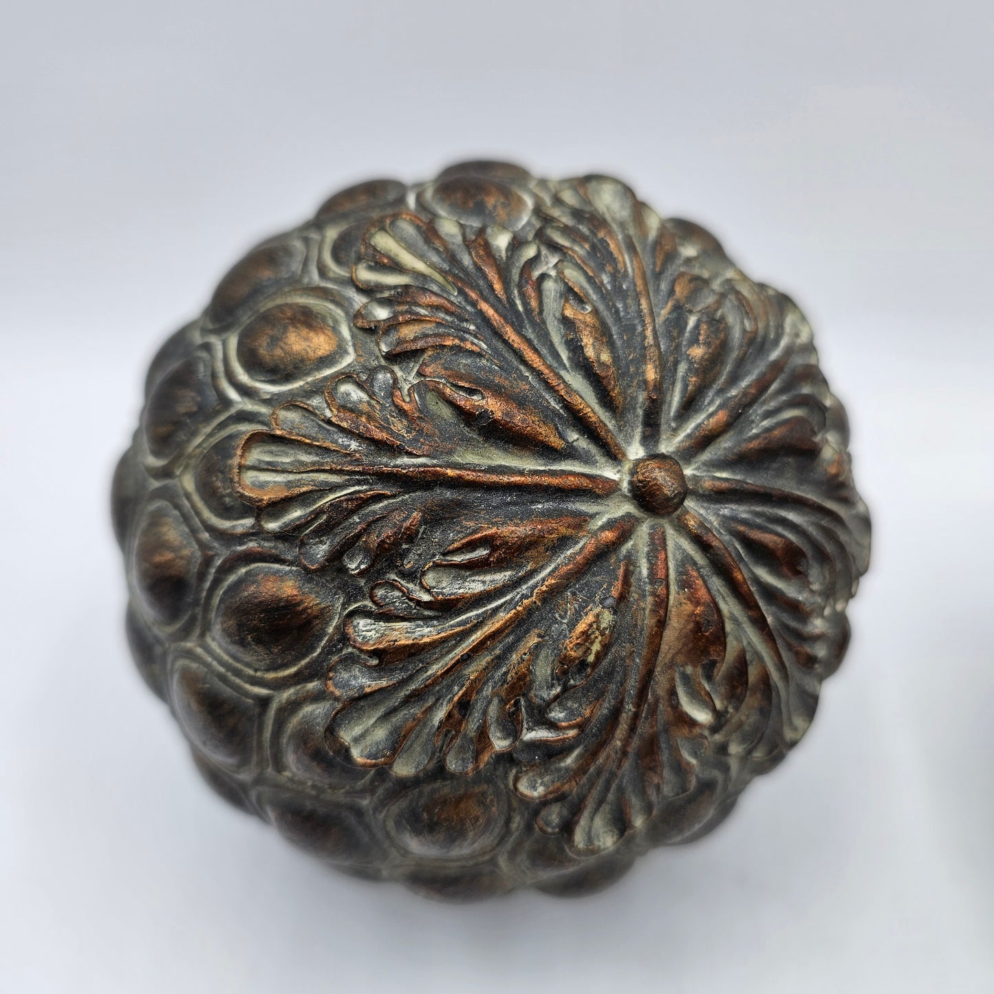 2 Intricately Patterned Decorative Brass Balls / 4" Orbs