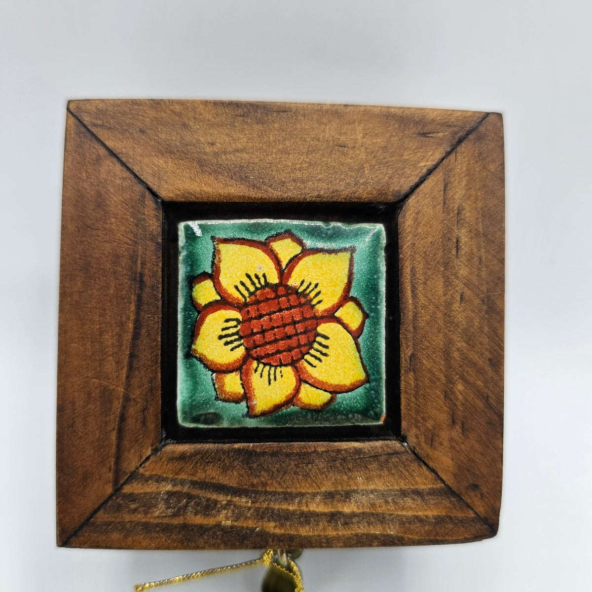Small Wooden Hinged Lidded Trinket Box with Inlaid Ceramic Flower Tile