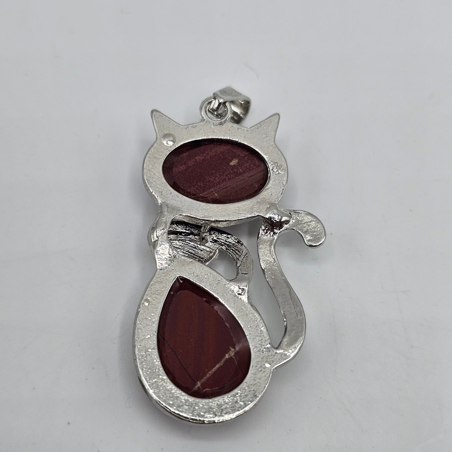 Red Jasper Stone Kitty Cat Pendant with Silver Tone Setting