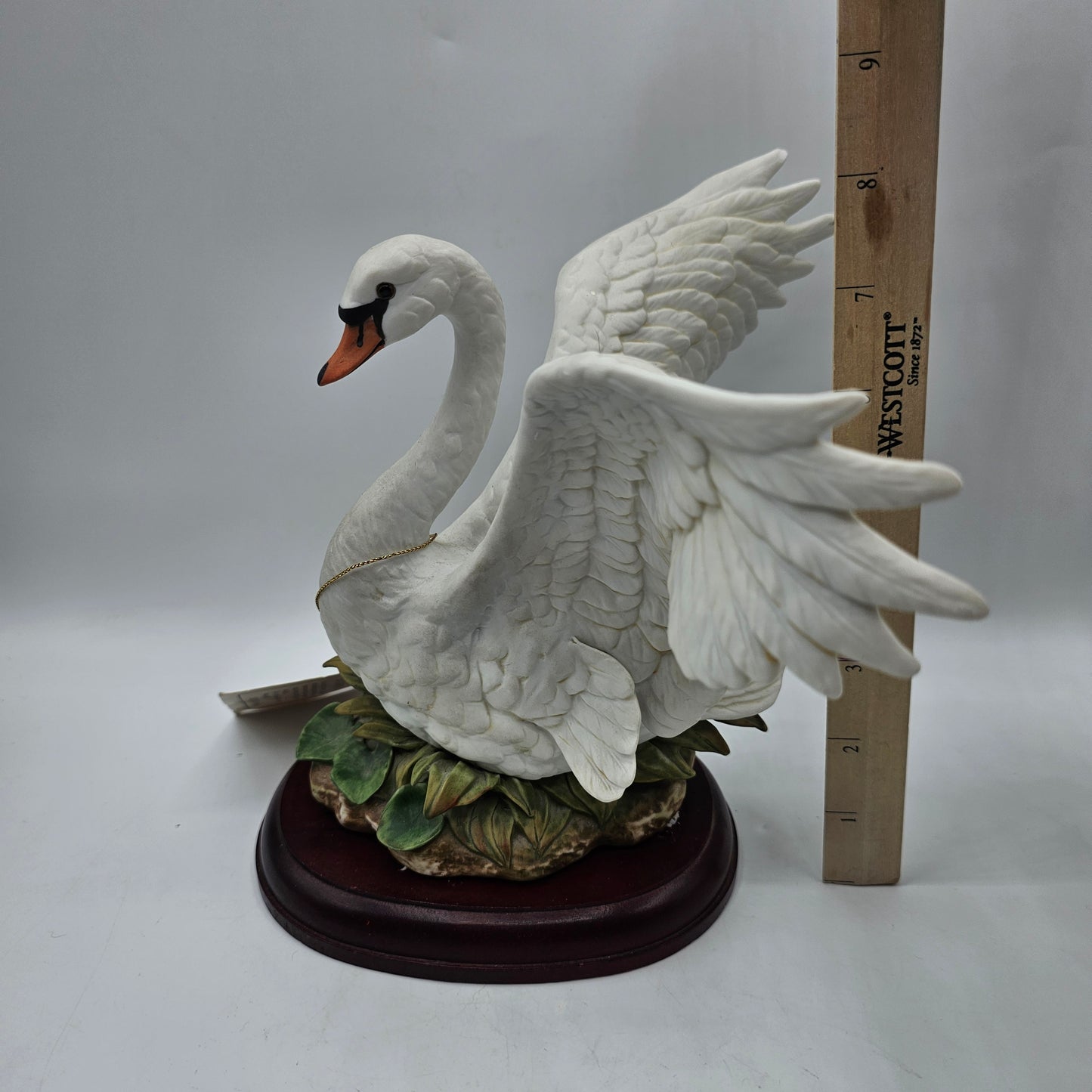 Porcelain Swan Figurine on Wooden Base by Homco Masterpiece 1987