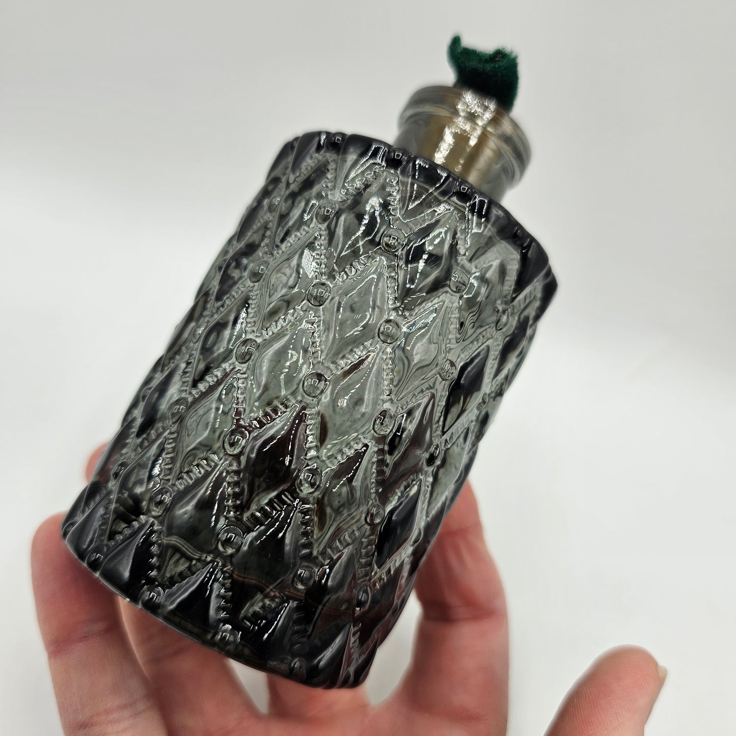 Small Forest Green Quilted Pattern Glass Diffuser Bottle