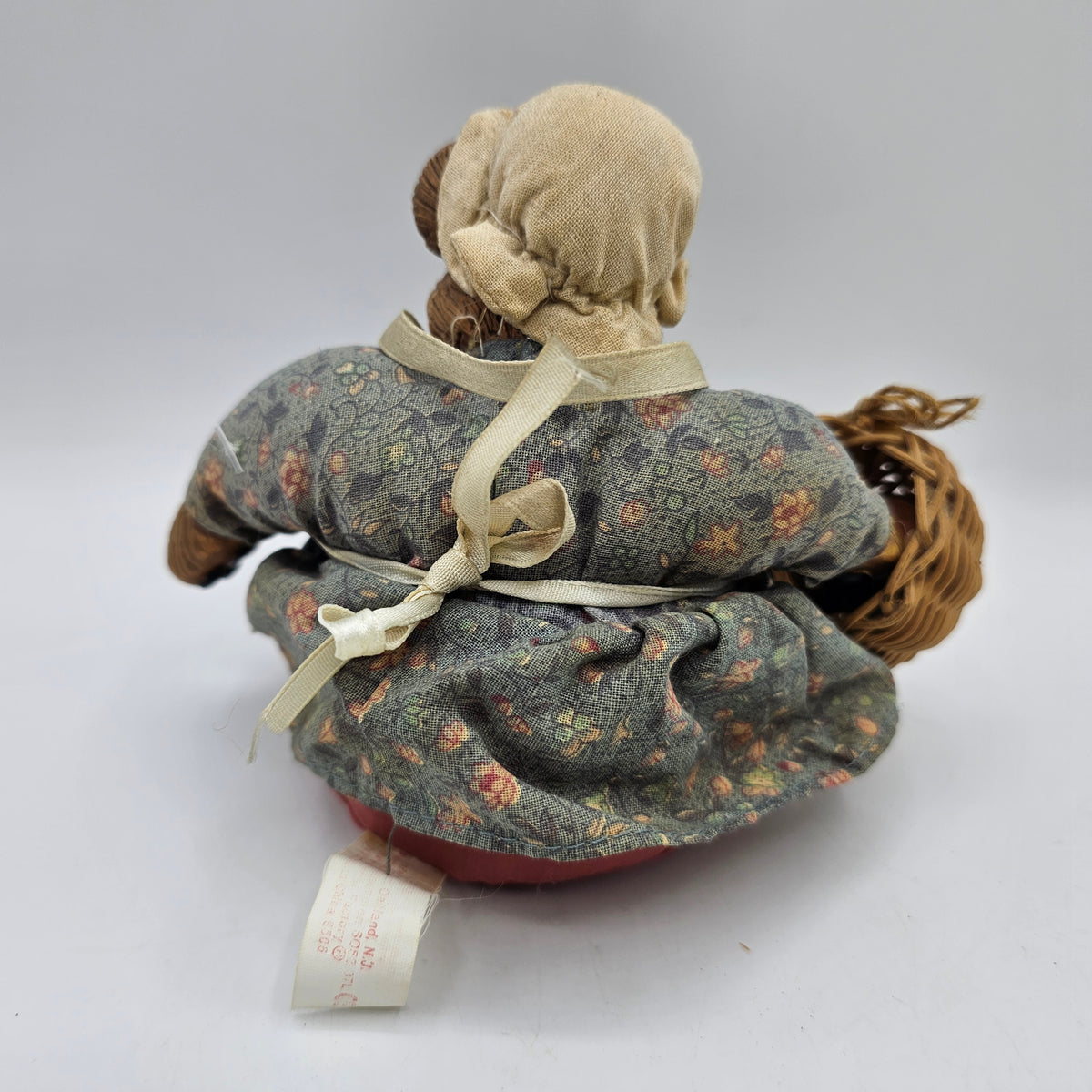 Vintage Mrs Allspice Plush Mama Bear Shelf Sitter by Russ Berrie