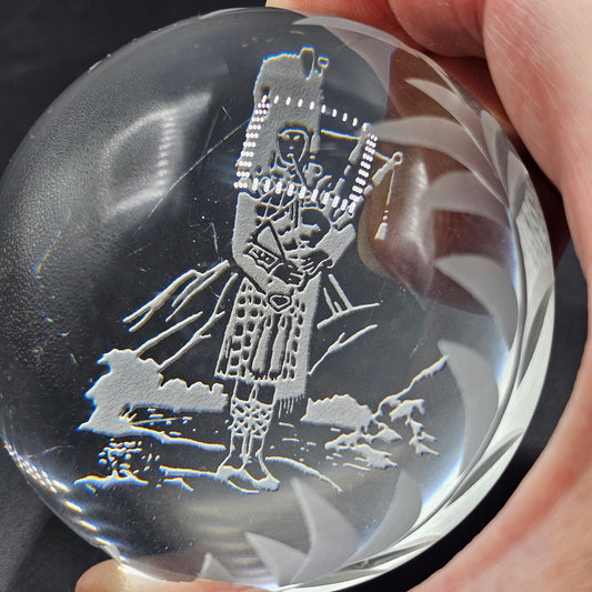 Vintage Edinburgh Crystal Scottish Bagpiper Magnifying Paperweight - Scotland 3"