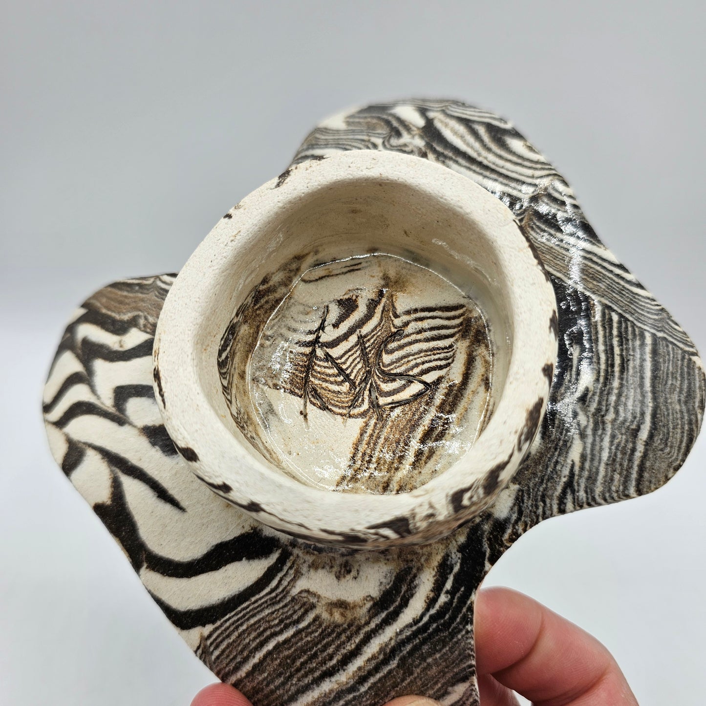 Artisan Pottery White and Brown Swirled Pedestal Soap Dish
